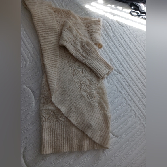 Lauren Conrad Creamy Lace Shawl Sweater - Picture 2 of 2